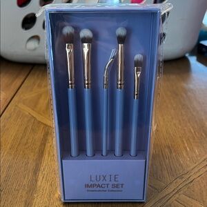 Luxie Impact Set Dreamcatcher Collection - Purple!